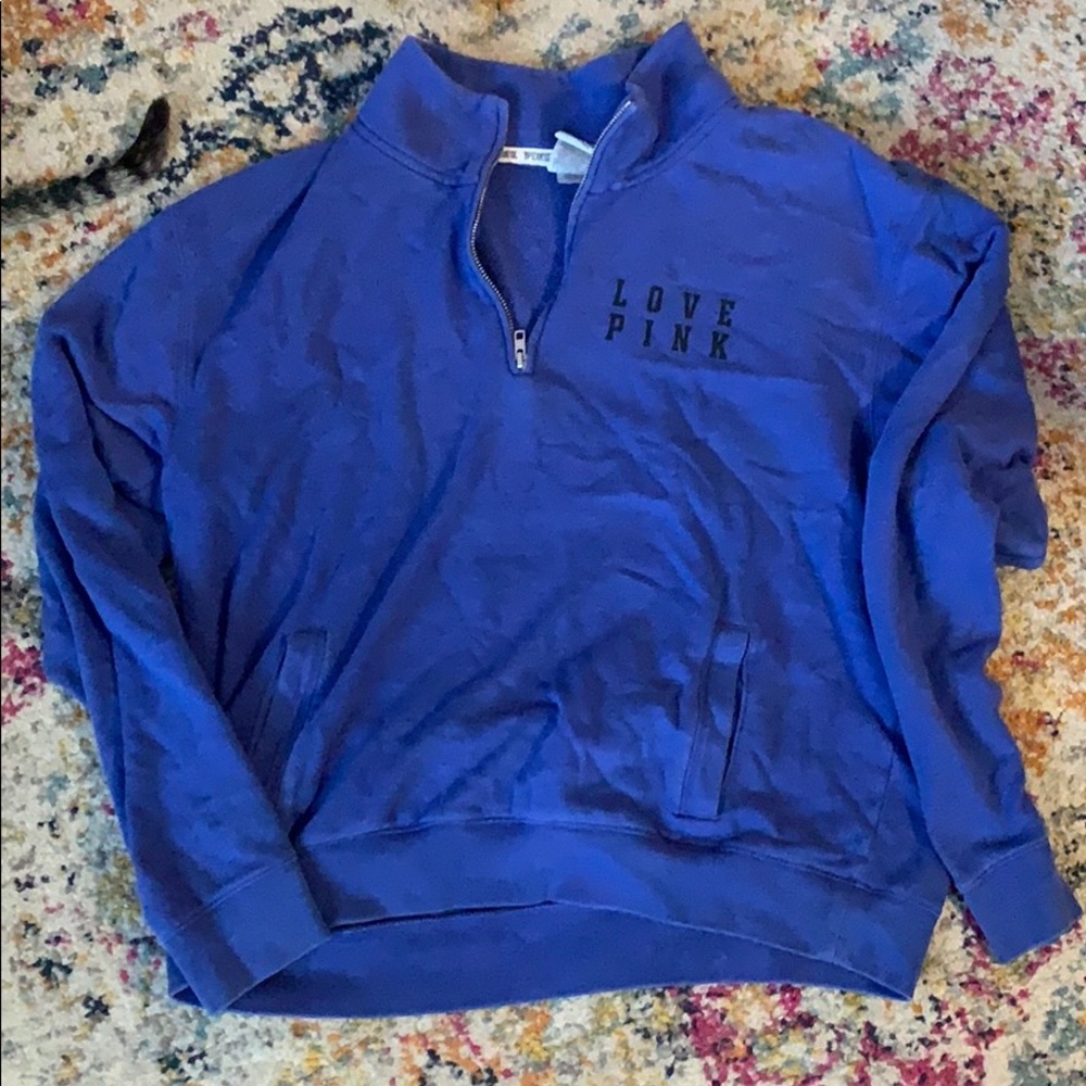 Blue VS PINK pullover